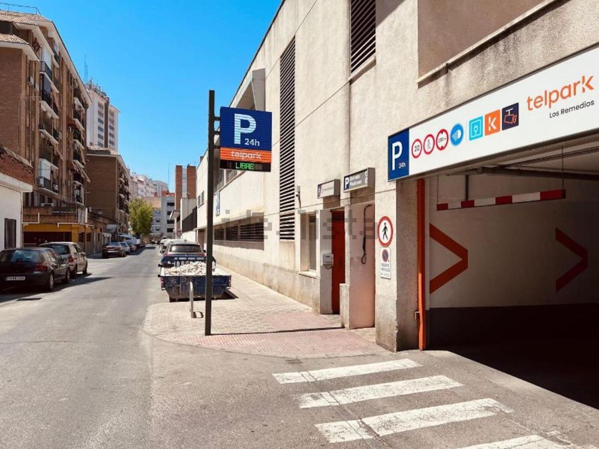 Wonderful Apt With Terrace - 15M Walk Giralda Sevilla Kültér fotó